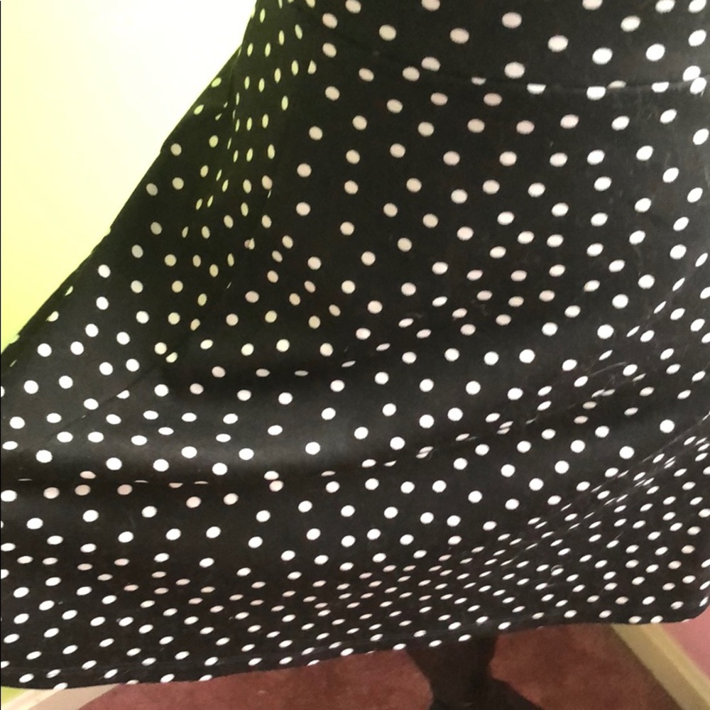 ๐ 3/$60 Flowy spotted dress - Picture 4 of 5